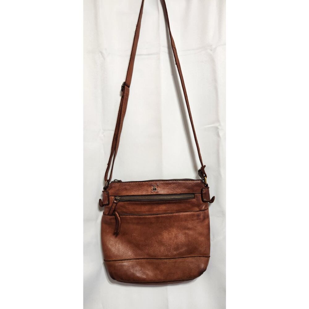 Harbour 2nd ~ Beautiful Leather Crossbody Shoulder Bag Handbag Great Patina